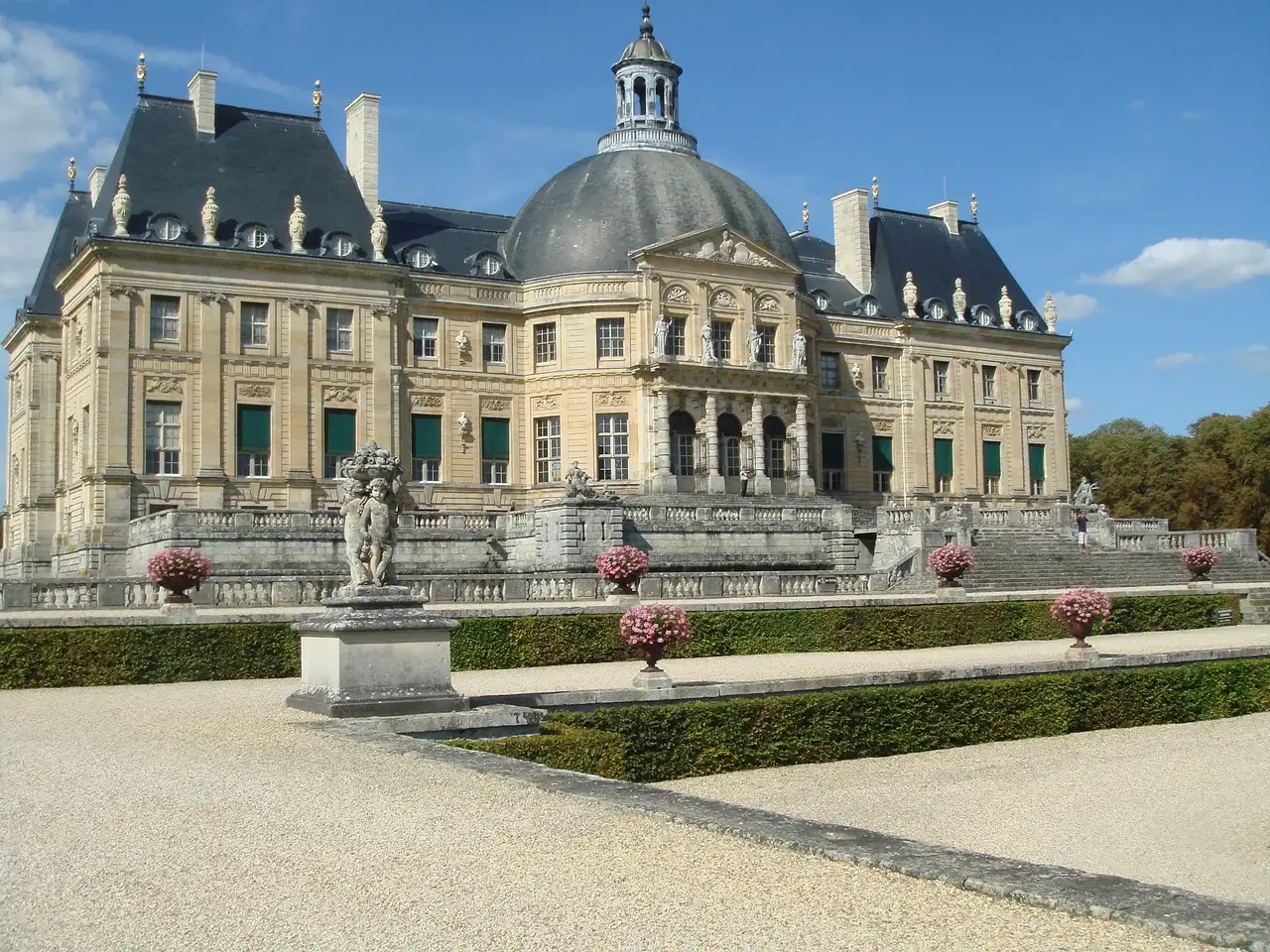 The Château de Vaux-le-Vicomte seen from its gravel garden paths